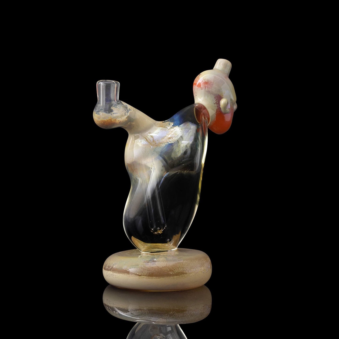 artisan-crafted design of the Statue Rig (C) by Gomez Glass (2023 Release)