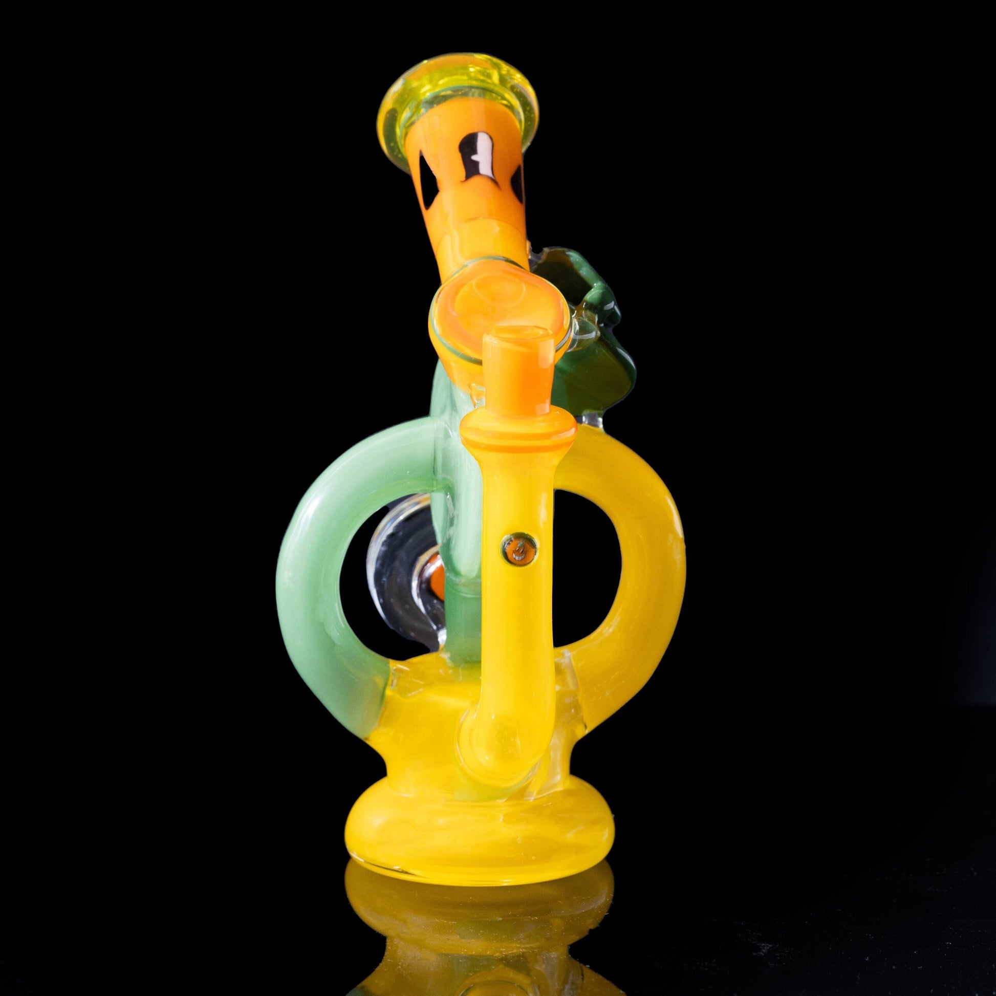 artisan-crafted art piece - Atomik x Groe "Oxygen/Hydrogen Collider #4" (Got the Juice Vol. 2)