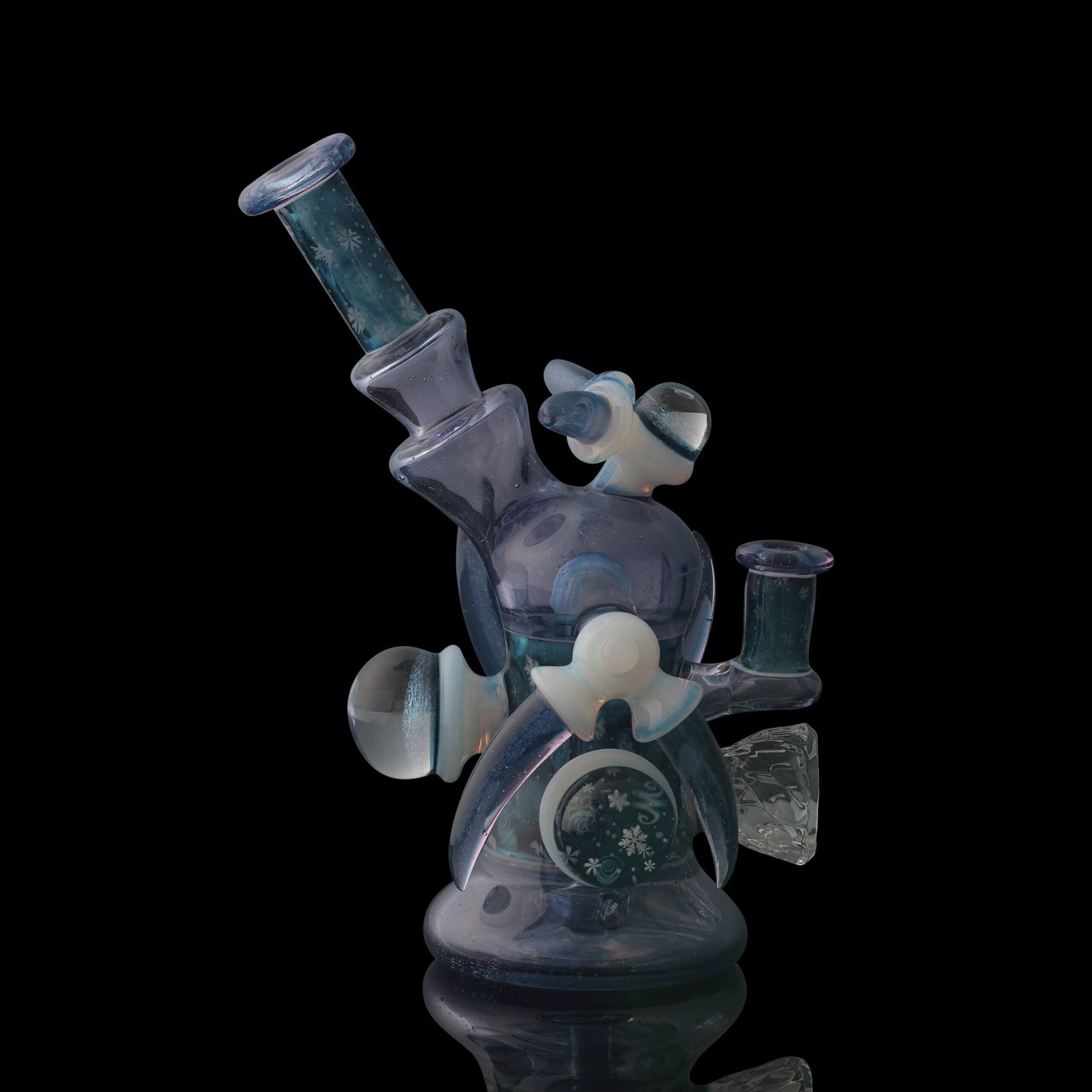 heady design of the Blizzard Warlock Rig by Chaka x Alex Ubatuba